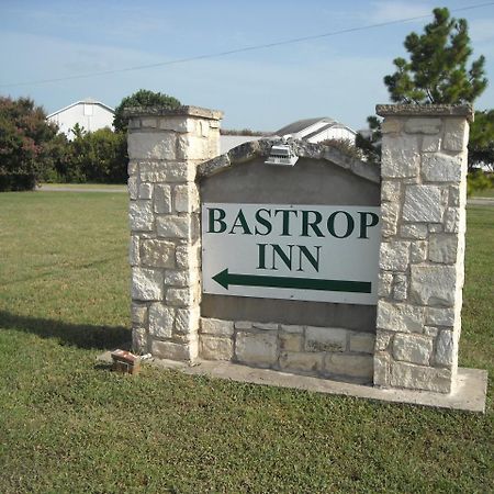 Bastrop Inn ภายนอก รูปภาพ