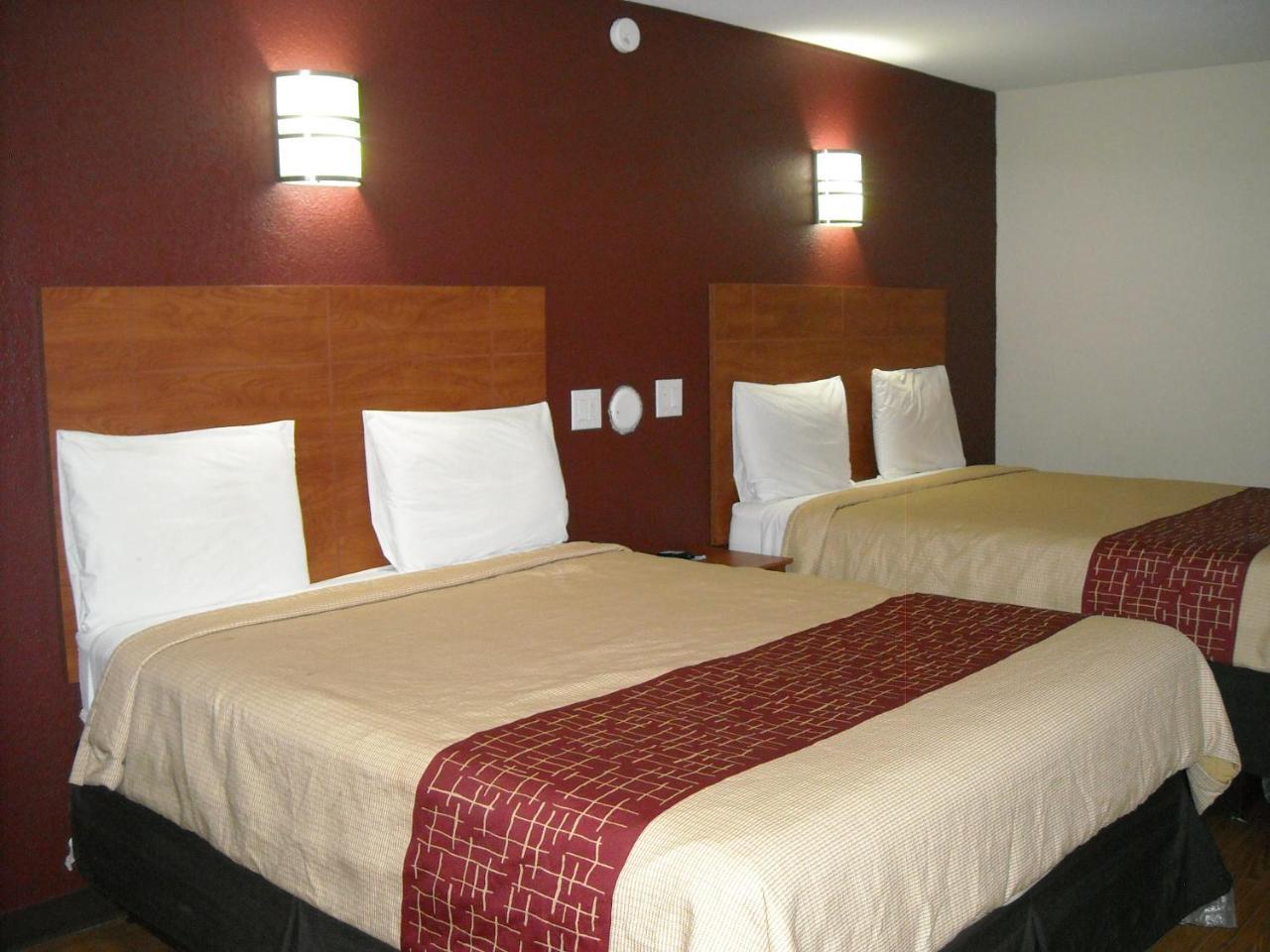 Bastrop Inn ภายนอก รูปภาพ